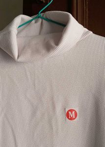 ✨White High-Neck–Soft, Elegant &amp; Winter-Perfect