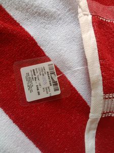 Red White Colour Bath Towel
