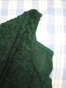 New Green velvet patterned blouse, L size