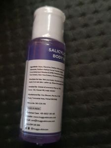 Muggu PURE &amp; NATURAL SALICYCLIC ACID Body Wash
