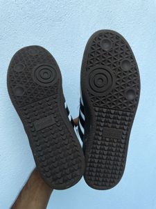 Adidas Samba Sneakers