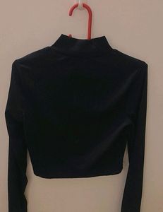 Black Zip-Up Crop Top