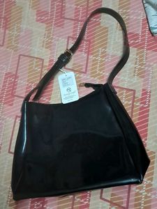 Fortify Craft Black Handbag