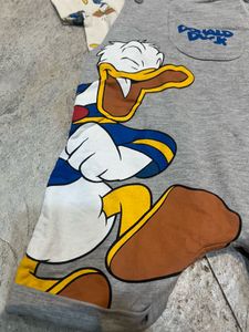 Donald Duck Outfit