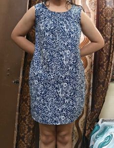 Alphabet Print Sleeveless Multi-use Dress