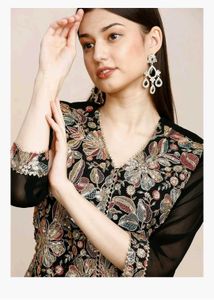 Elegant Embroidered Kurta Set