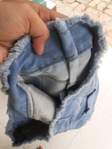 Set Of 4 Jeans