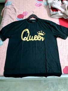 Black T-shirt #STUDIO