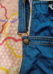 CUTE DUNGAREE FOR SALE🥳🥳