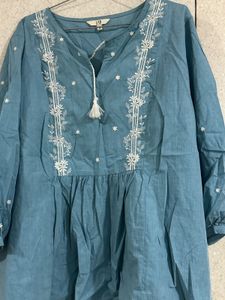 And Blue Top