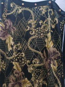 gown