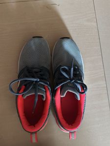 Decathlon Sneakers