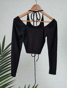 🕸 Lace-Up Goth-inspo Crop Top