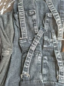 H&amp;M Organic Blend Jeans - Size 32
