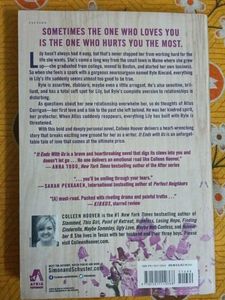 It Ends With Us by Colleen Hoover