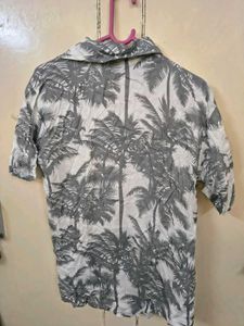 Tropical Print Short Sleeve Shirt