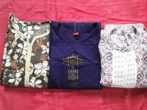 Women’s Kurtis Combo – Set of 3 (Good Condition)
