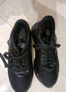 Black Sneakers