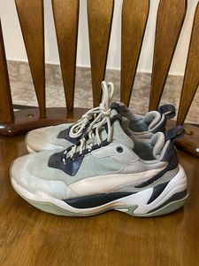 Puma Thunder Spectra Sneakers