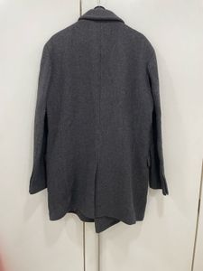 🛍️ Grab the "Heritage Slate" Wool Icon! ❄️✨