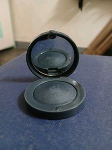 Metallic Black Eyeshadow