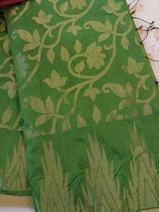 Green Taant Benarasi Saree With All Over Zari Work