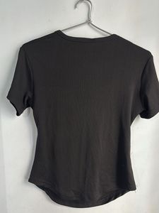 Newme Solid Square Neck Casual Top