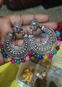 Set Of 2 Earrings