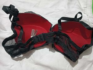 Red &amp; Black Lace Bra🔥