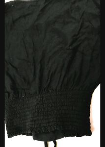 Black crop top