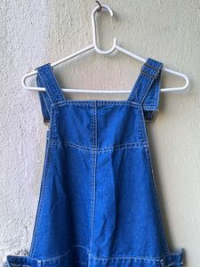 BRAND NEW DENIM DUNGAREE 💙