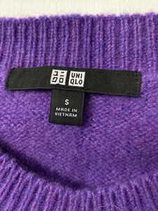Uniqlo sweater