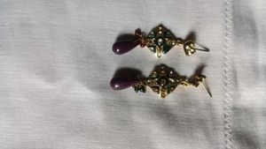 Stylish Gold-Plated Earrings with Stone &amp; Pearl De