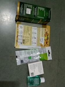 Masking Sheet Mask +Siromani Aloe -boost Twin Blade Razor+Siromani Gold Ore Bathing Bar+Myglamm Lit Nail Enamel Remover+Kesh Care Hair Oil