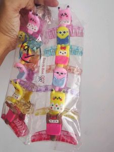 HAIR CLAWS GRAB ANY 1 PACKET AT JUST 259 RS