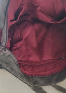GREY SHOULDER BAG