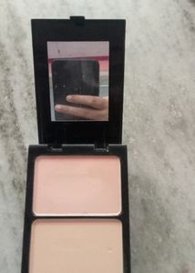 5In1 Compact Powder +Free Foundation As Gift 🎁