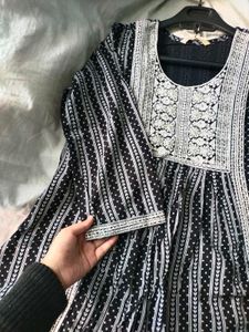 Black And White Short Kurti