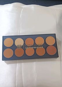 PAC Ultra Studio HD Foundation Powder Palette