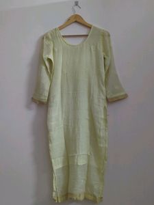 Chikan Kurta With Jockey Legging