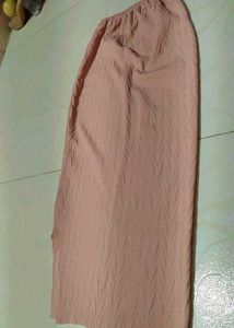 Elegant Pink Pencil Skirt