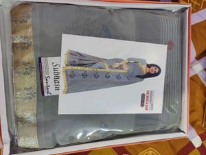 Unstitched Blouse And Saree