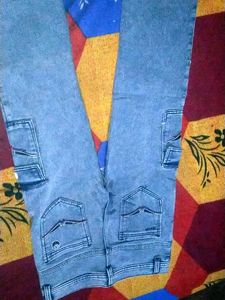Cargo Jeans