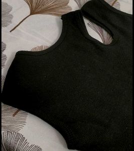 🛑COMBO🛑(Ribbed Cutout &amp; Black &amp; White Top)