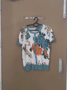 Floral Print Short Sleeve Top