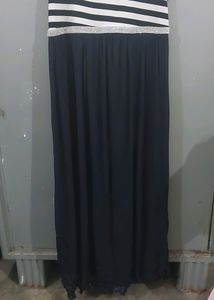 Only wore it a few times. Can wear as long gown or midi