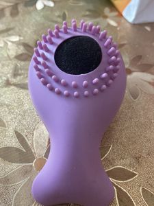 Cute Face Cleanser Tool