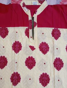 Women Printed Pure Cotton Kurti(Rose And Cream)