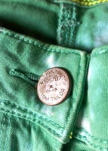 very stylish jeans, size 38, new