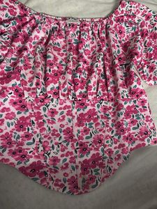 Floral Print Off-Shoulder Top